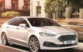 Imagen de El primer auto h&iacute;brido de Ford en Argentina