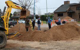 Imagen de &Uacute;ltimos trabajos para la concreci&oacute;n de la obra de la red troncal que dar&aacute; cloacas a 1000 vecinos