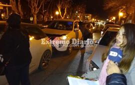 Imagen de Poca gente en el pedido de justicia por el nene golpeado, pero seguir&aacute;n juntando firmas