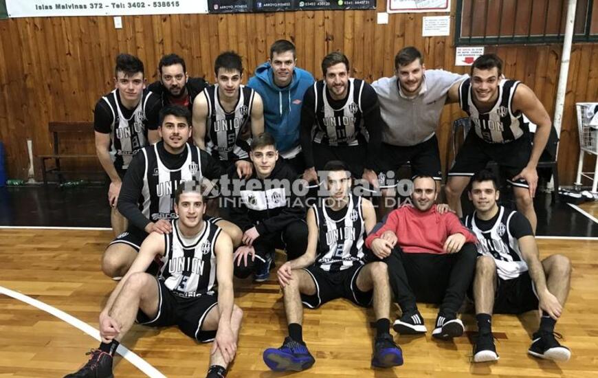 Los ganadores del Clásico. Los jugadores de Unión festejando luego del triunfo ante Talleres.