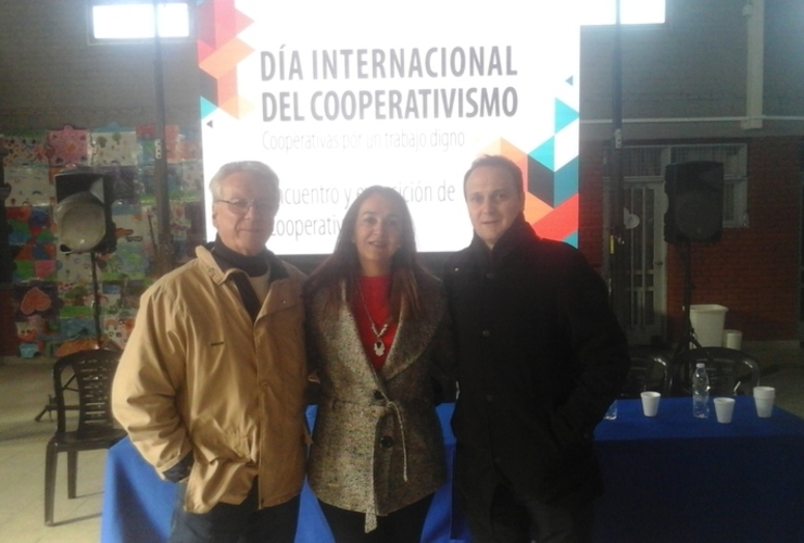 Cooperativas locales y nacionales forman parte de esta gran actividad.