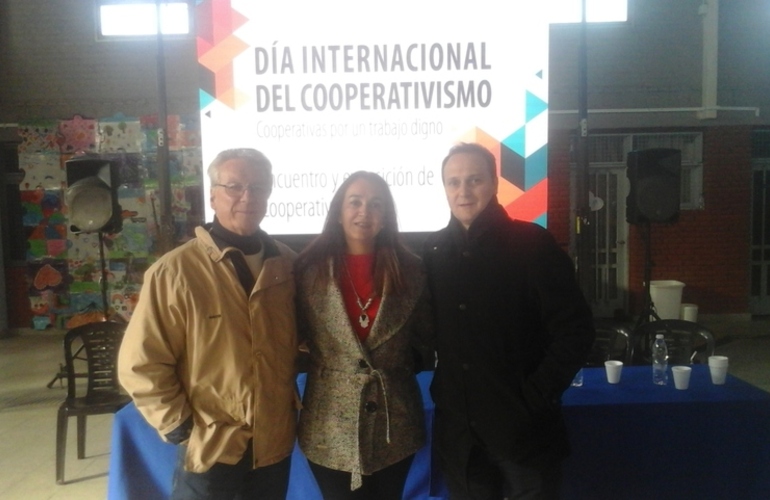 Cooperativas locales y nacionales forman parte de esta gran actividad.