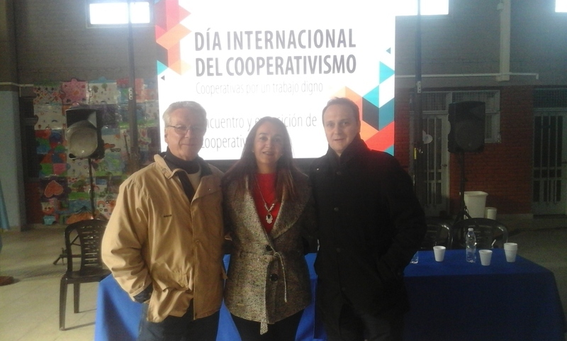 Cooperativas locales y nacionales forman parte de esta gran actividad.