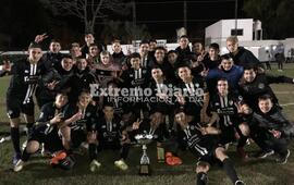 Los Bi-Campeones. Unión se volvió a consagrar en la Liga y suma un nuevo título en Sub-20. Gran equipo de jóvenes.