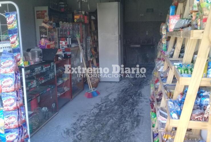 Imagen de Principio de incendio en un kiosco