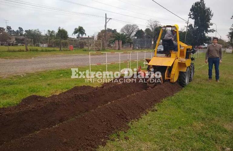 En esta etapa, barrios de la zona este de la localidad serán beneficiadas con la conexión.