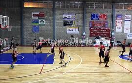 Talleres frente a Alumni en U17.