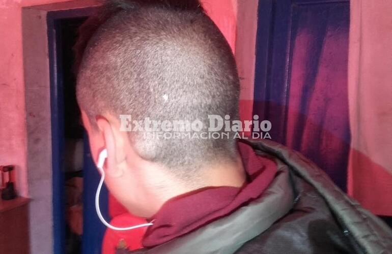 El chico tiene un quiste que tiene que operarse el 25 de este mes y la polic&iacute;a le peg&oacute; en la cabeza ocasion&aacute;ndole una inflamaci&oacute;n a&uacute;n mayor; as&iacute; lo cont&oacute; la se&ntilde;ora.