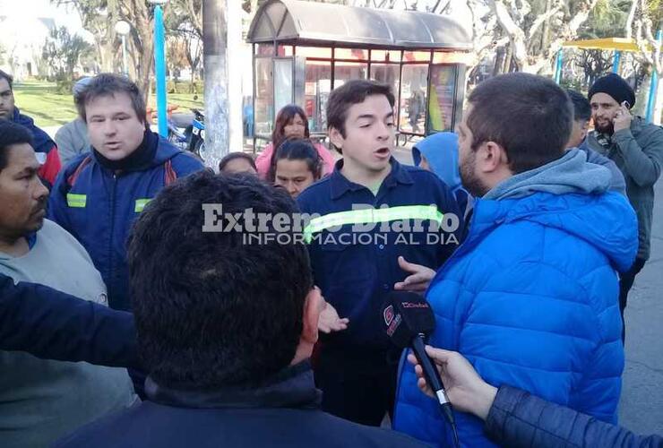 Imagen de Manifestación de carreros frente al Palacio Municipal