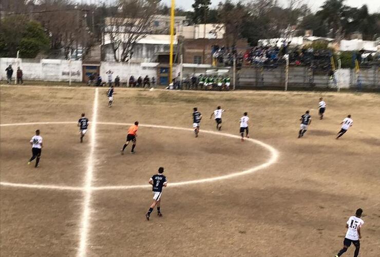 El "Monstruo" gan&oacute; por lo m&iacute;nima sobre el "Azul".