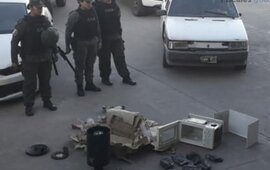 Secuestro. La droga iba en un filtro de aire y un horno microondas.