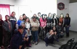 Imagen de En la Escuela Especial: Charla sobre manipulaci&oacute;n y elaboraci&oacute;n segura de alimentos