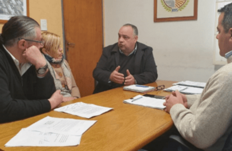 Imagen de Reunión con representantes de la empresa Rosario Bus