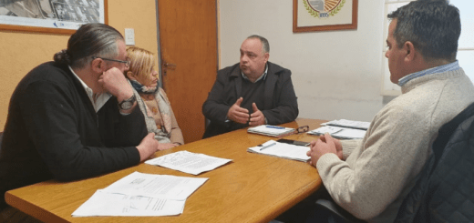 Imagen de Reuni&oacute;n con representantes de la empresa Rosario Bus