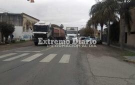 Imagen de Colisionaron dos camiones y hay desv&iacute;o sobre Ruta 21