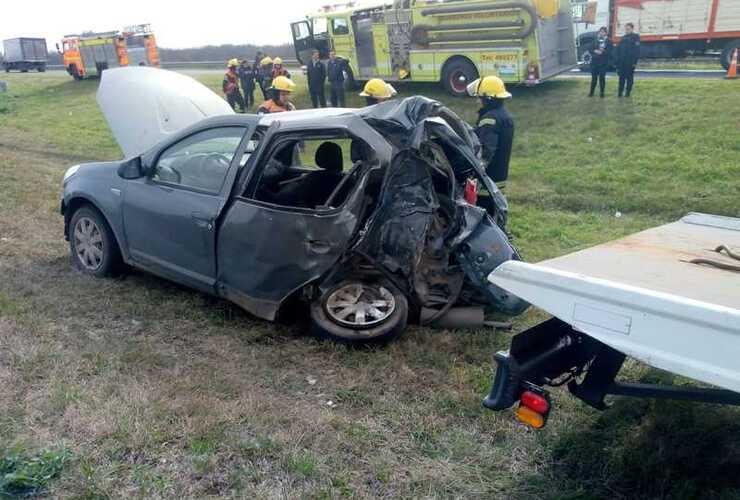 Imagen de Murió una de las nenas del accidente en la autopista Buenos Aires - Rosario