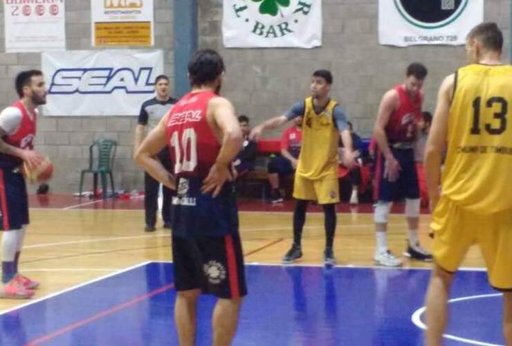 El partido se completó hoy con victoria para el visitante.