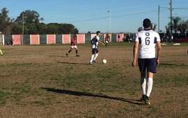 Central Argentino gan&oacute; el cl&aacute;sico de visitante y es el &uacute;nico l&iacute;der.
