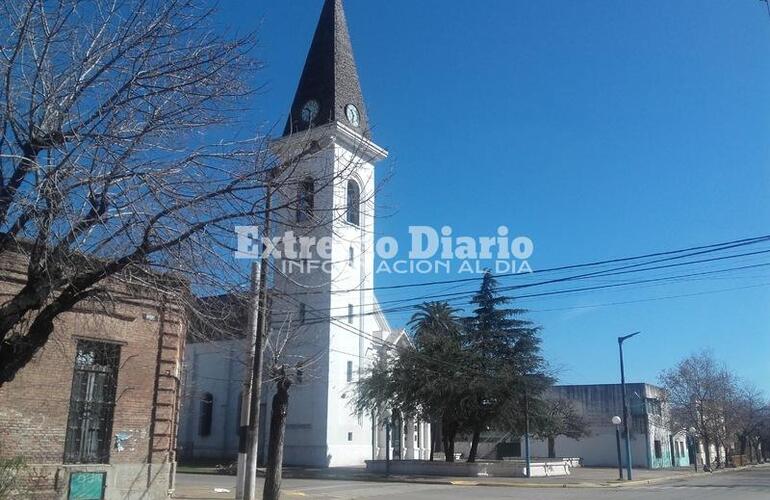 Imagen de Parroquia La Asunción: Programa de fiestas patronales, 125 años de historia