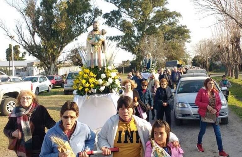 Los fieles acompañaron la Procesión y la Santa Misa impulsados por la fe y el pedido de trabajo.