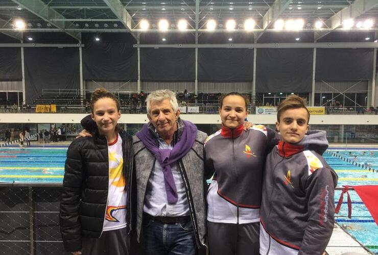 Imagen de Nadadores de “La Barra Olímpica” competirán en un Torneo Nacional de “Menores” Imagen de Nadadores de “La Barra Olímpica” competirán en un Torneo Nacional de “Menores”