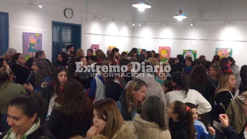 Imagen de Gran asistencia en la apertura de la muestra de Mar&iacute;a Bel&eacute;n De Rienzo