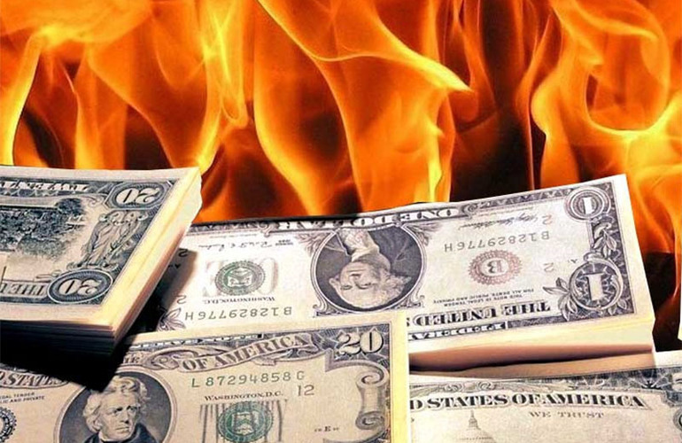 Imagen de Dólar en llamas: el día después de las Paso superó los 60 pesos