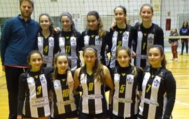 Las chicas de Unión ganaron uno y perdieron uno en sus respectivas categorías