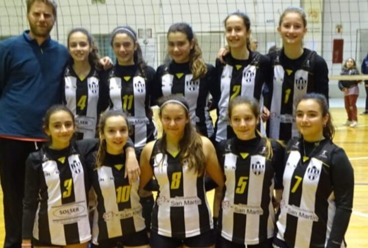 Las chicas de Unión ganaron uno y perdieron uno en sus respectivas categorías