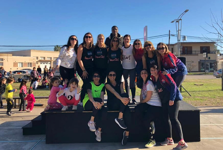 El grupo de Zumba de Talleres en General Lagos.