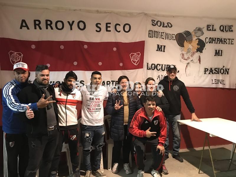 Parte del grupo de la Agrupaci&oacute;n �Riverplatense� de Arroyo Seco.