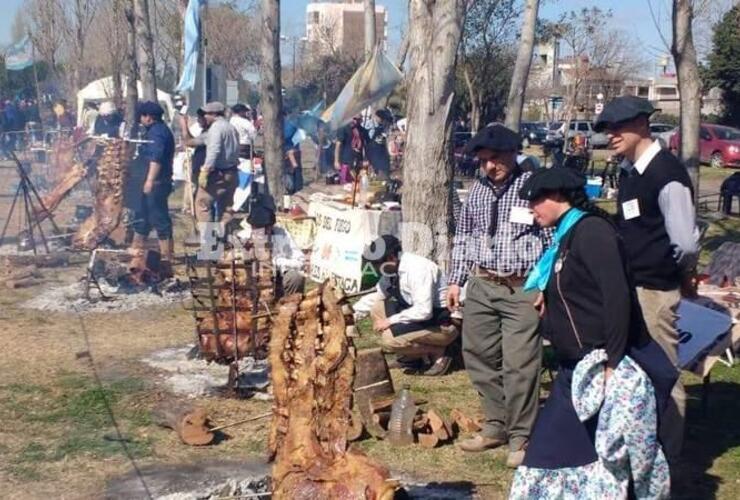 Más de 40 Asadores de todo el país participan de esta propuesta.