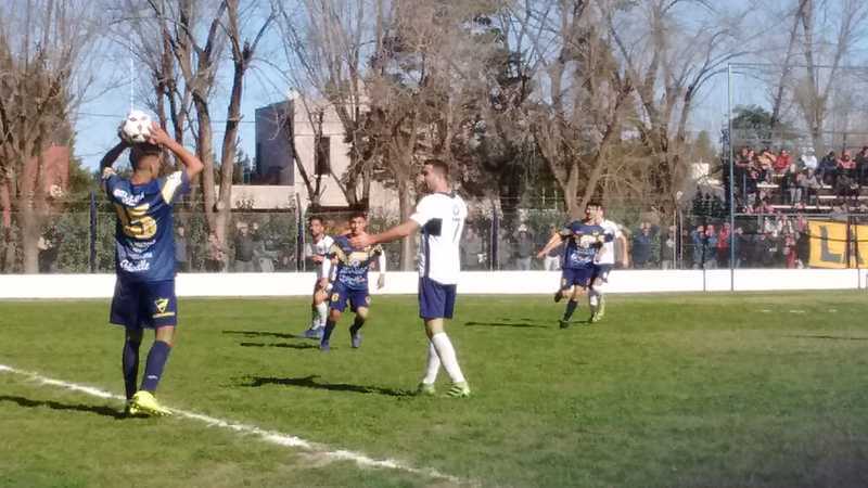 El "Monstruo" gan&oacute; sobre el final el duelo clave de la fecha 4.