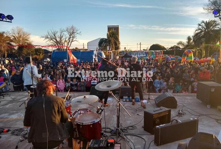 El evento se realizó en la plaza pública.