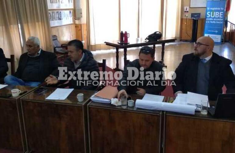 Imagen de En estos momentos. El Concejo en Sesi&oacute;n P&uacute;blica