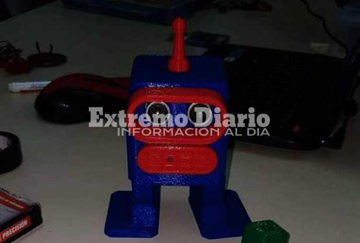 Imagen de La Escuela N&ordm; 650 present&oacute; su primer robot