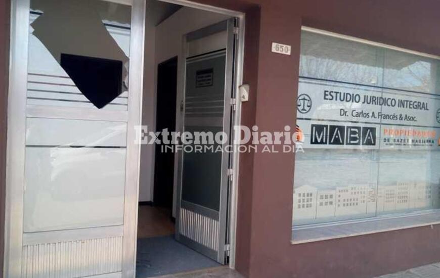 Imagen de Humberto Primo al 600: Ingresan a robar a un estudio jur&iacute;dico e inmobiliario