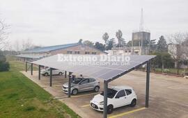Los paneles solares fueron recientemente instalados.