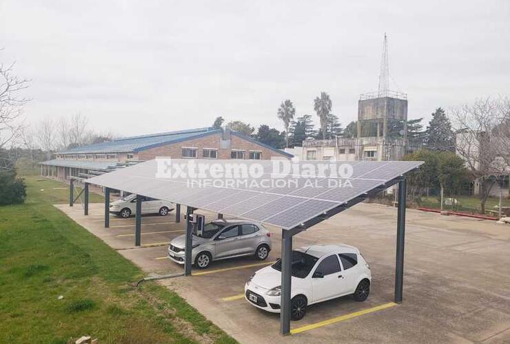 Los paneles solares fueron recientemente instalados.