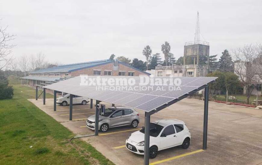 Los paneles solares fueron recientemente instalados.