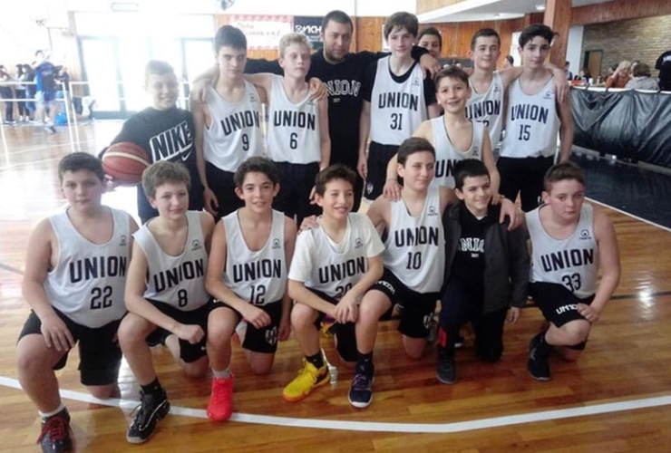 Los juveniles del Panza antes de afrontar su partido como locales.