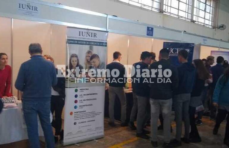 Imagen de Hasta las 17 horas podés visitar Expo Educación en la EESO N° 415