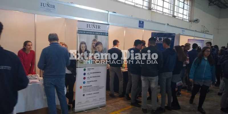 Imagen de Hasta las 17 horas pod&eacute;s visitar Expo Educaci&oacute;n en la EESO N&deg; 415
