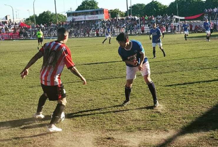 Partido atrapante disputarán hoy Riberas y Athletic en Villa Constitución.