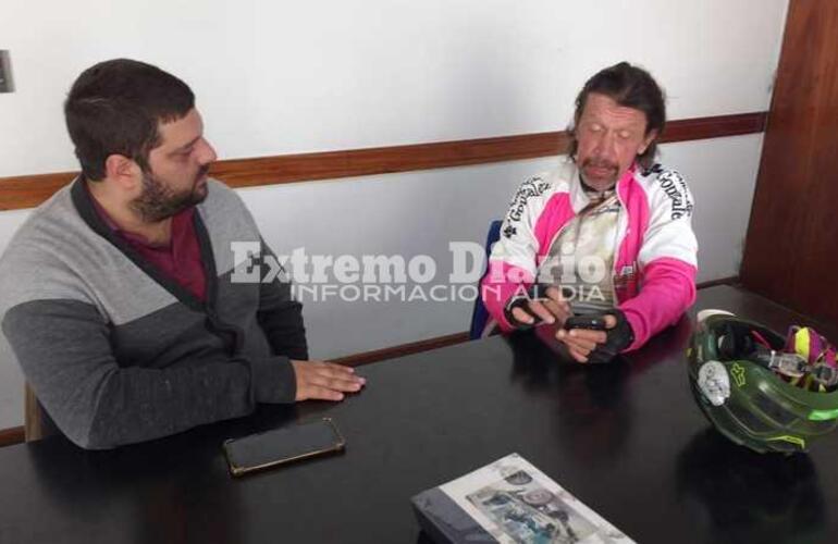 El recorrido de &Aacute;lvaro se inici&oacute; en Canad&aacute; y ya pas&oacute; por 22 pa&iacute;ses.