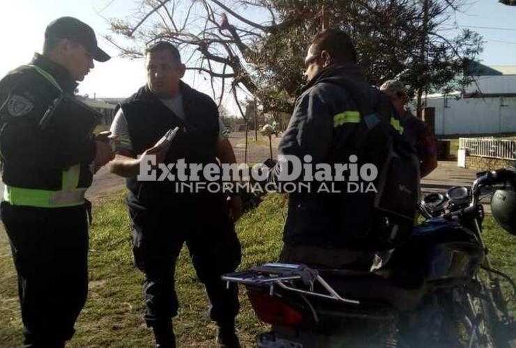 Imagen de Labran actas de infracción y remiten varias motos