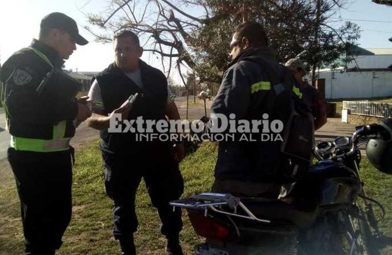 Imagen de Labran actas de infracción y remiten varias motos