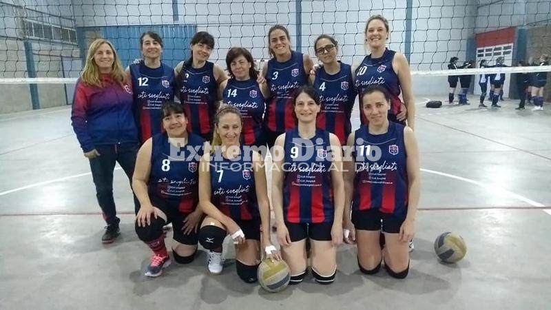 Imagen de Triunfos de Talleres en �Maxi� A y B