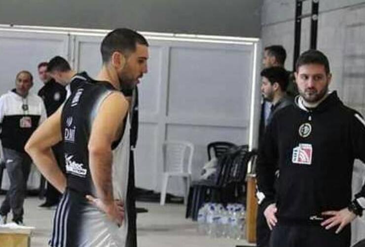 Todo listo. "Cartucho" cumplió con la exigente pretemporada y hoy es el turno de saltar a las canchas.