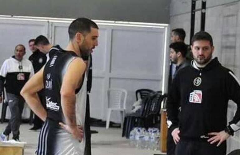 Todo listo. "Cartucho" cumplió con la exigente pretemporada y hoy es el turno de saltar a las canchas.